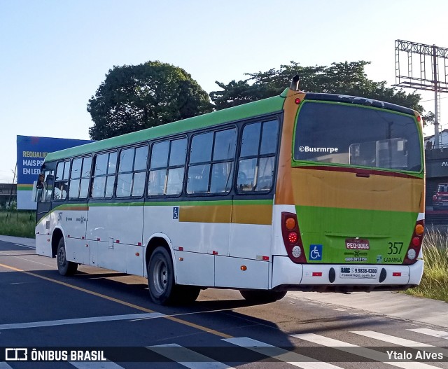 Rodoviária Caxangá 357 na cidade de Paulista, Pernambuco, Brasil, por Ytalo Alves. Número da foto: #13090807.