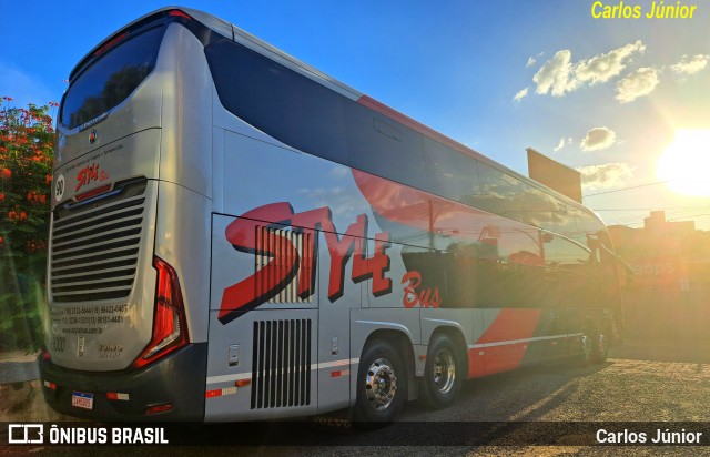 Style Bus 19000 na cidade de Caldas Novas, Goiás, Brasil, por Carlos Júnior. Número da foto: #13092885.
