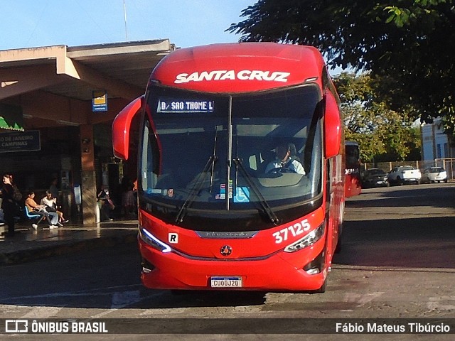 Viação Santa Cruz 37125 na cidade de Três Corações, Minas Gerais, Brasil, por Fábio Mateus Tibúrcio. Número da foto: #13092151.