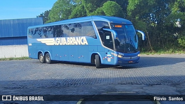 Viação Águia Branca 32810 na cidade de Cruz das Almas, Bahia, Brasil, por Flávio  Santos. Número da foto: #13090749.
