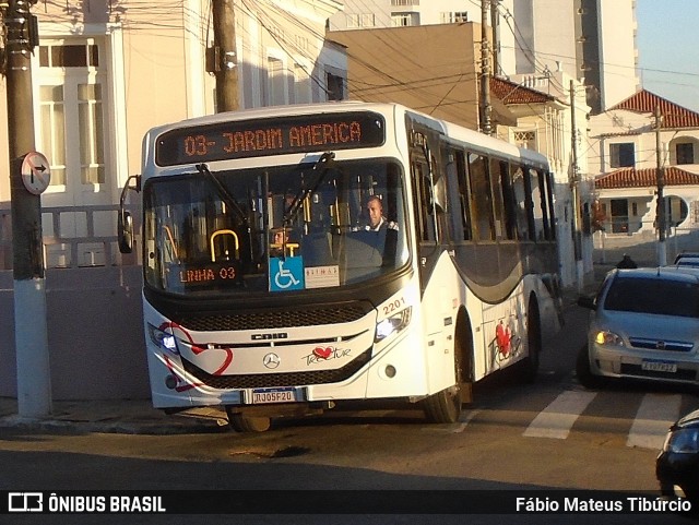 Trectur 2201 na cidade de Três Corações, Minas Gerais, Brasil, por Fábio Mateus Tibúrcio. Número da foto: #13092153.