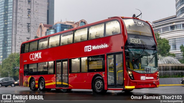 OL7 - Operadora Línea 7 831 na cidade de Cuauhtémoc, Ciudad de México, México, por Omar Ramírez Thor2102. Número da foto: #13092158.