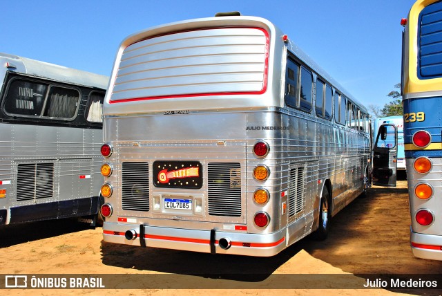 Ônibus Particulares 7385 na cidade de Artur Nogueira, São Paulo, Brasil, por Julio Medeiros. Número da foto: #13014944.