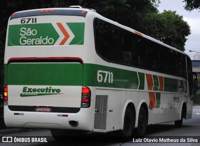 Cia. São Geraldo de Viação 6711 na cidade de São Paulo, São Paulo, Brasil, por Luiz Otavio Matheus da Silva. Número da foto: #13014710.