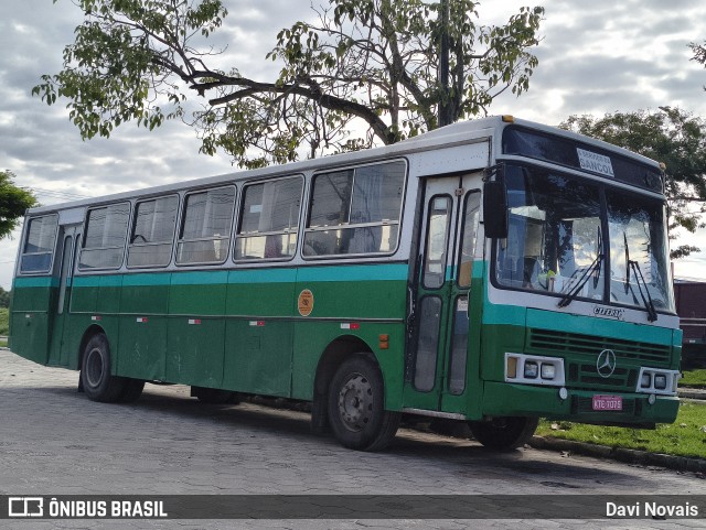 Ônibus Particulares 7075 na cidade de Mucuri, Bahia, Brasil, por Davi Novais. Número da foto: #13016123.