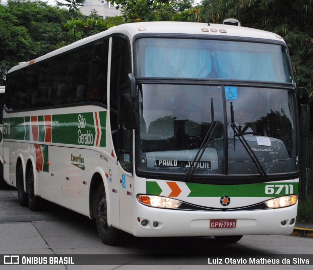 Cia. São Geraldo de Viação 6711 na cidade de São Paulo, São Paulo, Brasil, por Luiz Otavio Matheus da Silva. Número da foto: #13014714.