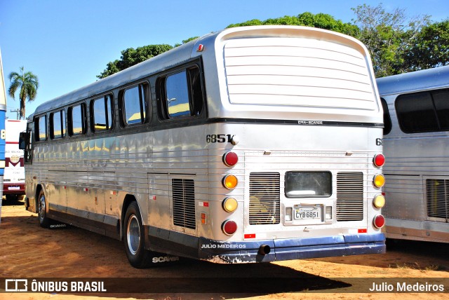 Ônibus Particulares 6851 na cidade de Artur Nogueira, São Paulo, Brasil, por Julio Medeiros. Número da foto: #13014925.