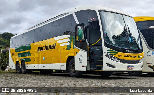Viação Nacional 16165 na cidade de Ilhéus, Bahia, Brasil, por Luiz Lacerda. Número da foto: #13016568.