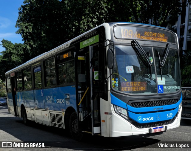 Viação Nossa Senhora das Graças A71526 na cidade de Rio de Janeiro, Rio de Janeiro, Brasil, por Vinicius Lopes. Número da foto: #13016638.