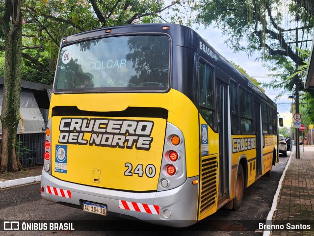 Crucero del Norte 240 na cidade de Foz do Iguaçu, Paraná, Brasil, por Brenno Santos. Número da foto: #13016993.