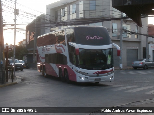 Buses Guskar 216 na cidade de Santa Cruz, Colchagua, Libertador General Bernardo O'Higgins, Chile, por Pablo Andres Yavar Espinoza. Número da foto: #13019022.