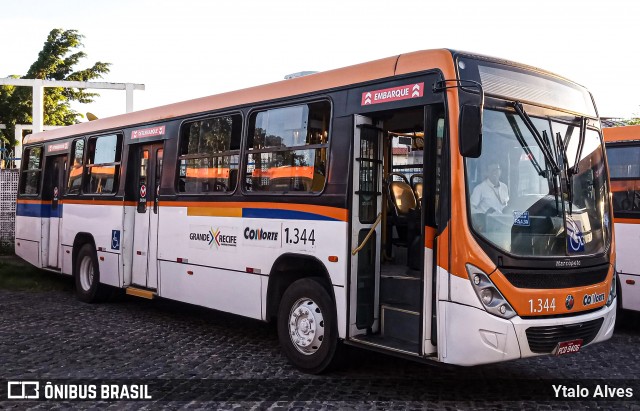 Cidade Alta Transportes 1.344 na cidade de Olinda, Pernambuco, Brasil, por Ytalo Alves. Número da foto: #13019289.