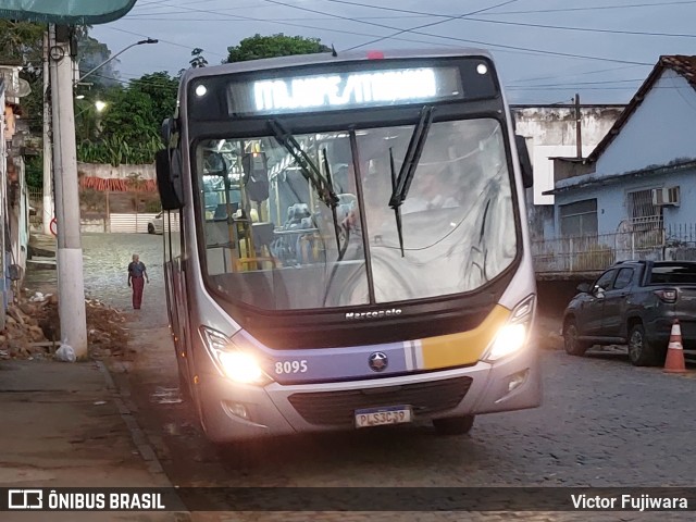 Rota Transportes Rodoviários 8095 na cidade de Itajuípe, Bahia, Brasil, por Victor Fujiwara. Número da foto: #13019666.