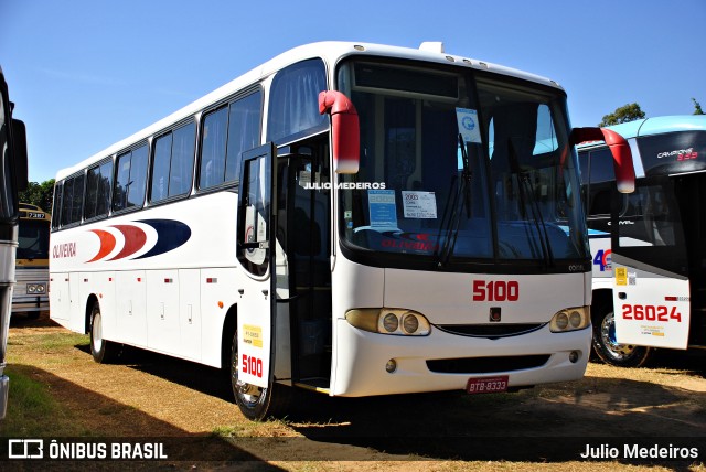 Viação Oliveira 5100 na cidade de Artur Nogueira, São Paulo, Brasil, por Julio Medeiros. Número da foto: #13021702.