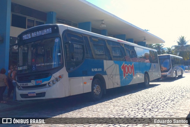 Auto Viação 1001 RJ 108.600 na cidade de Araruama, Rio de Janeiro, Brasil, por Eduardo Santos. Número da foto: #13020546.