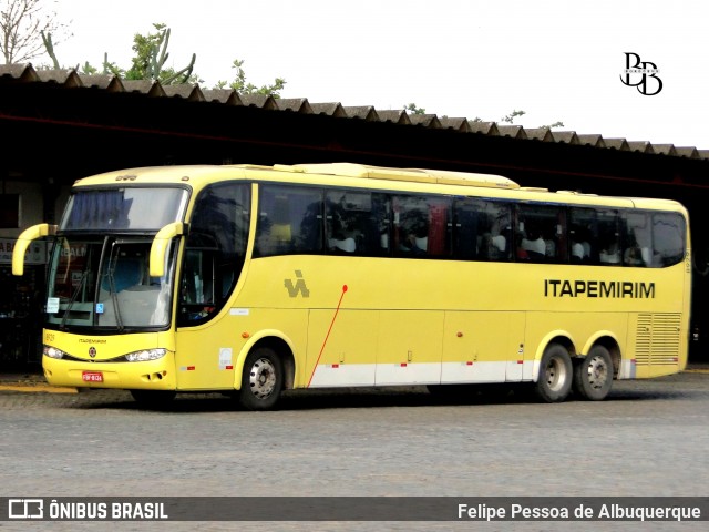 Viação Itapemirim 8929 na cidade de Vitória da Conquista, Bahia, Brasil, por Felipe Pessoa de Albuquerque. Número da foto: #13021231.