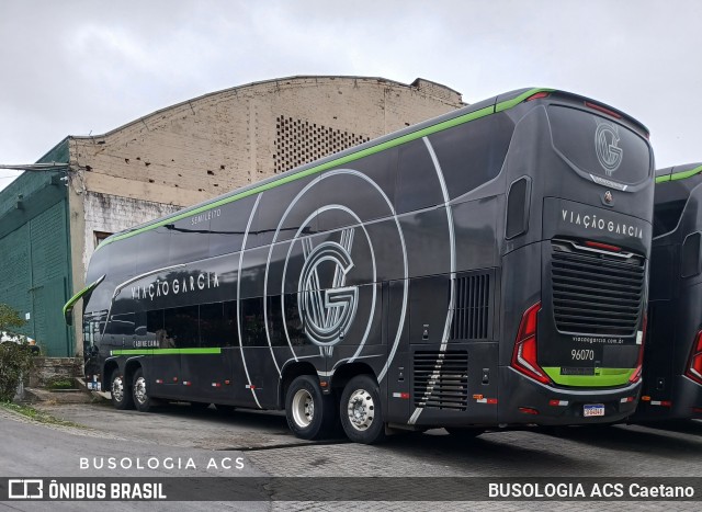 Viação Garcia 96070 na cidade de Curitiba, Paraná, Brasil, por BUSOLOGIA ACS Caetano. Número da foto: #13021318.