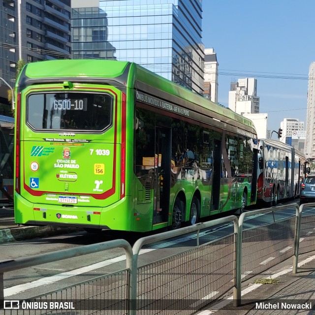 Viação Campo Belo 7 1039 na cidade de São Paulo, São Paulo, Brasil, por Michel Nowacki. Número da foto: #13021474.