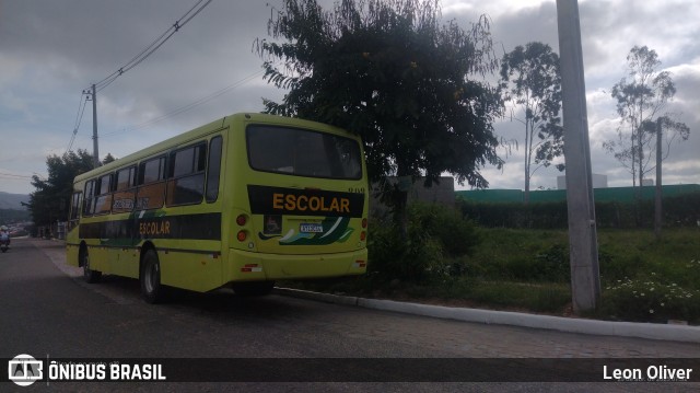 Escolares 2214 na cidade de Belo Jardim, Pernambuco, Brasil, por Leon Oliver. Número da foto: #13023091.
