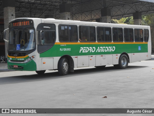 Empresa de Ônibus e Turismo Pedro Antônio RJ 126.002 na cidade de Miguel Pereira, Rio de Janeiro, Brasil, por Augusto César. Número da foto: #13023853.