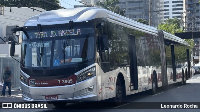 Viação Metrópole Paulista - Zona Sul 7 3905 na cidade de São Paulo, São Paulo, Brasil, por Leonardo Rocha. Número da foto: #13023061.