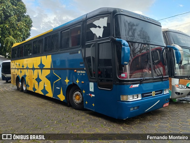 Ônibus Particulares LXS8440 na cidade de Belém, Pará, Brasil, por Fernando Monteiro. Número da foto: #13022498.