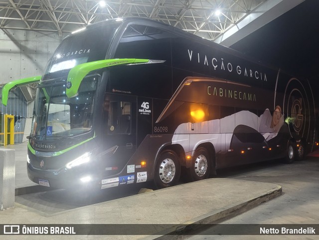 Viação Garcia 86098 na cidade de Ponta Grossa, Paraná, Brasil, por Netto Brandelik. Número da foto: #13027381.