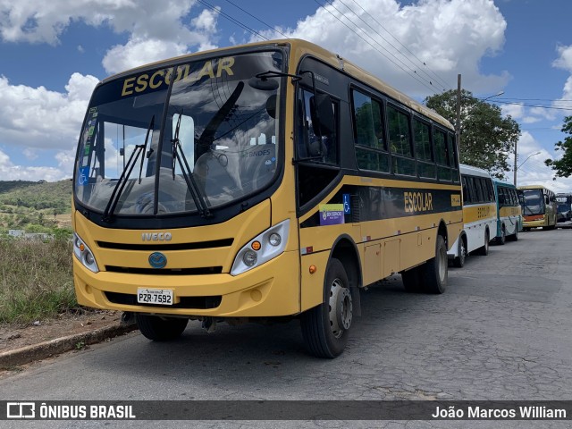 Prefeitura Municipal de Bom Despacho 7592 na cidade de Leandro Ferreira, Minas Gerais, Brasil, por João Marcos William. Número da foto: #13024915.