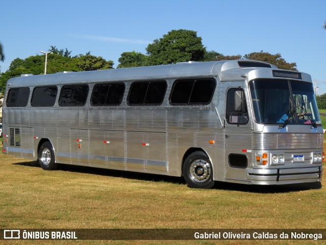 Ônibus Particulares 7385 na cidade de Artur Nogueira, São Paulo, Brasil, por Gabriel Oliveira Caldas da Nobrega. Número da foto: #13025632.
