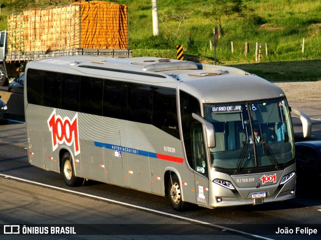 Auto Viação 1001 RJ 108.109 na cidade de Canas, São Paulo, Brasil, por João Felipe. Número da foto: #13026642.