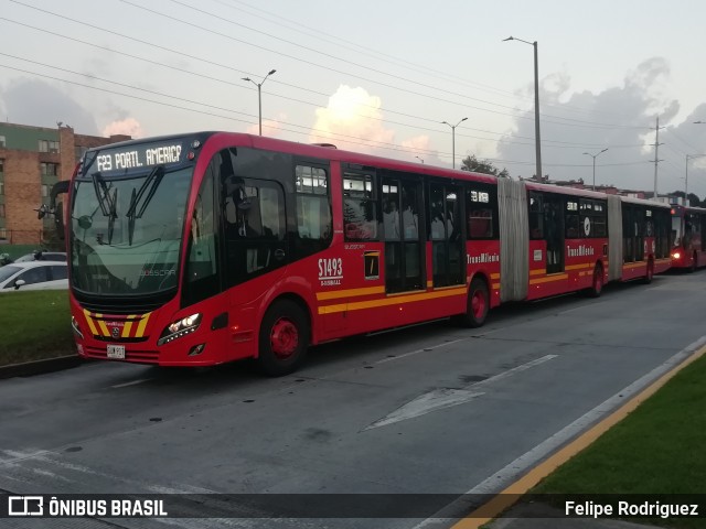 SI-18 S.A.S. S1493 na cidade de Bogotá, Colômbia, por Felipe Rodriguez. Número da foto: #13025326.