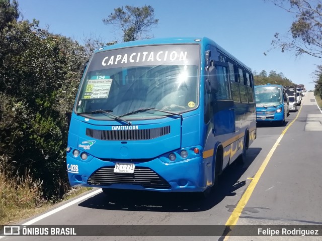 Consorcio Express S.A.S. - Transmilenio C-028 na cidade de Bogotá, Colômbia, por Felipe Rodriguez. Número da foto: #13028339.