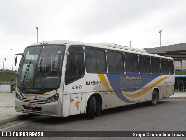 Expresso Pégaso RJ 198.018 na cidade de Rio de Janeiro, Rio de Janeiro, Brasil, por Grupo Diamantino Lucas. Número da foto: #13028301.