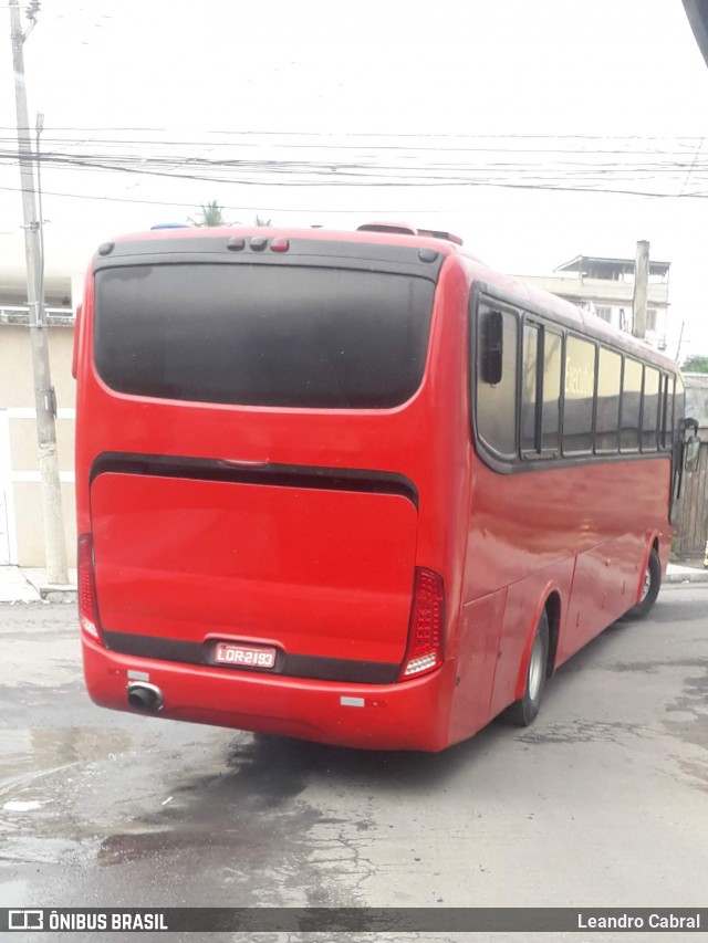 Ônibus Particulares  na cidade de São João de Meriti, Rio de Janeiro, Brasil, por Leandro Cabral. Número da foto: #13028540.