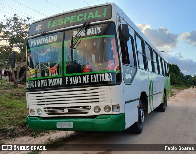 Ônibus Particulares JVZ6550 na cidade de Capanema, Pará, Brasil, por Fabio Soares. Número da foto: #13028406.