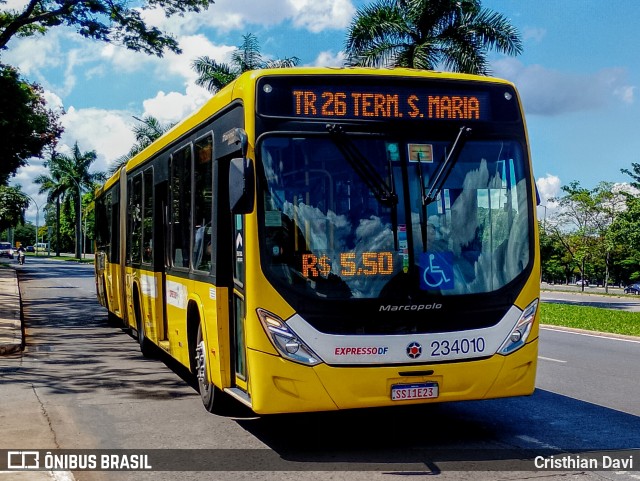 Viação Pioneira 234010 na cidade de Brasília, Distrito Federal, Brasil, por Cristhian Davi. Número da foto: #13027644.
