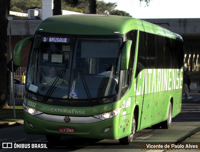 Auto Viação Catarinense 3332 na cidade de Curitiba, Paraná, Brasil, por Vicente de Paulo Alves. Número da foto: #13028852.