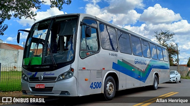 Grandino Transportes 4500 na cidade de Paulínia, São Paulo, Brasil, por Allan Henrique. Número da foto: #13028120.