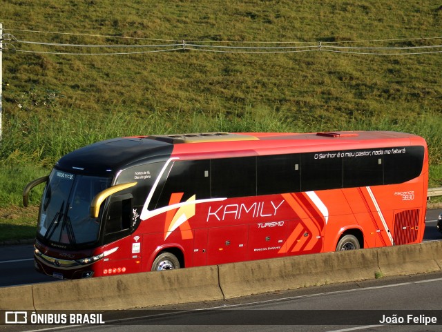 Kamily Turismo 9830 na cidade de Canas, São Paulo, Brasil, por João Felipe. Número da foto: #13028996.