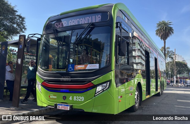 Express Transportes Urbanos Ltda 4 8329 na cidade de São Paulo, São Paulo, Brasil, por Leonardo Rocha. Número da foto: #13028472.
