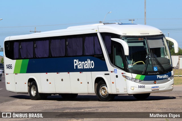 Planalto Transportes 1466 na cidade de Santa Cruz do Sul, Rio Grande do Sul, Brasil, por Matheus Etges. Número da foto: #13029073.