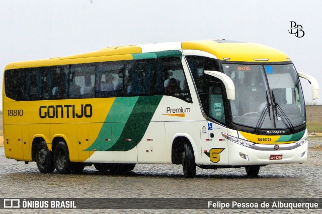 Empresa Gontijo de Transportes 18810 na cidade de Vitória da Conquista, Bahia, Brasil, por Felipe Pessoa de Albuquerque. Número da foto: #13094798.