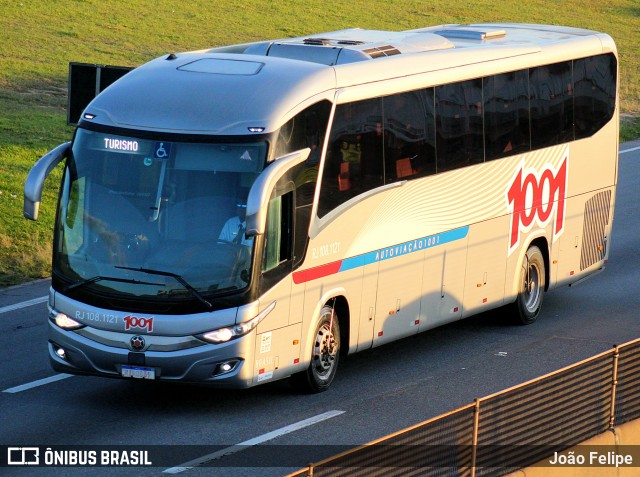 Auto Viação 1001 RJ 108.1121 na cidade de Cachoeira Paulista, São Paulo, Brasil, por João Felipe. Número da foto: #13093704.