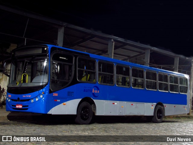 São Jorge Auto Bus 250 na cidade de Ponte Nova, Minas Gerais, Brasil, por Davi Neves. Número da foto: #13094917.