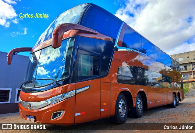 Ônibus Particulares 3817 na cidade de Goiânia, Goiás, Brasil, por Carlos Júnior. Número da foto: #13094802.