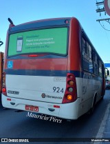 ATL - Associação dos Transportadores de Passageiros por Lotação 924 na cidade de Porto Alegre, Rio Grande do Sul, Brasil, por Maurício Pires. Número da foto: #:id.