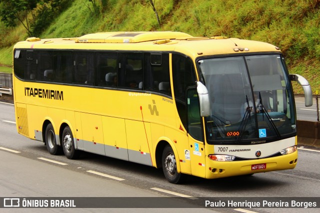 Viação Itapemirim 7007 na cidade de Piraí, Rio de Janeiro, Brasil, por Paulo Henrique Pereira Borges. Número da foto: #13121506.