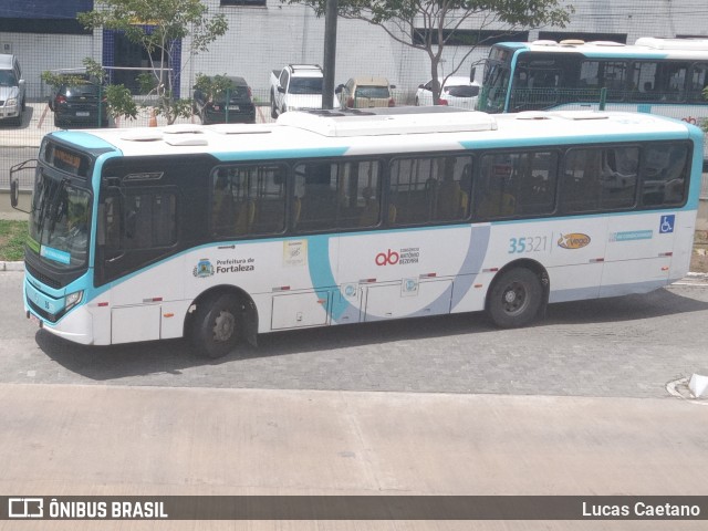 Rota Sol > Vega Transporte Urbano 35321 na cidade de Fortaleza, Ceará, Brasil, por Lucas Caetano. Número da foto: #13120611.