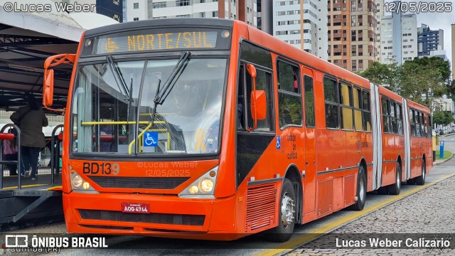 Transporte Coletivo Glória BD139 na cidade de Curitiba, Paraná, Brasil, por Lucas Weber Calizario. Número da foto: #13121228.