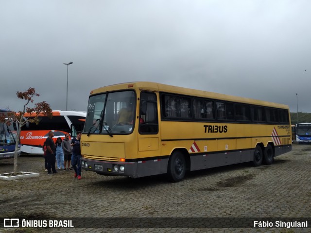 Ônibus Particulares 20469 na cidade de Juiz de Fora, Minas Gerais, Brasil, por Fábio Singulani. Número da foto: #13120146.
